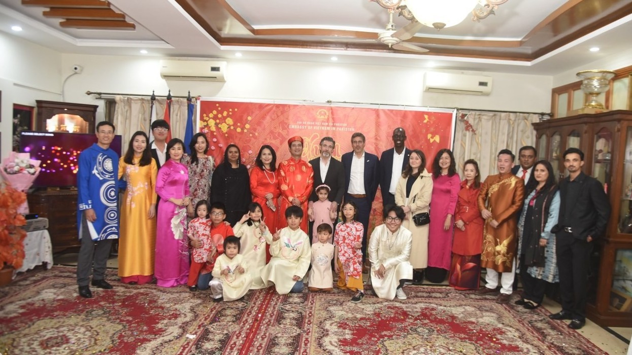 Xuân Quê hương ấm áp tại Islamabad