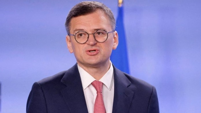 Ukraine đổ lỗi phương Tây về việc mất Avdivka, một nước NATO thừa nhận đã 'vắt kiệt' để hỗ trợ cho Kiev