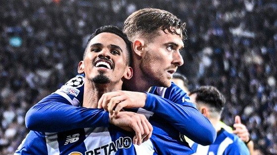 Vòng 1/8 Champions League: Hình ảnh diễn biến trận đấu Porto thắng Arsenal