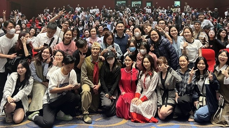 Đào, phở và piano hút hơn 8.000 vé/ngày tại Trung tâm chiếu phim quốc gia Hà Nội