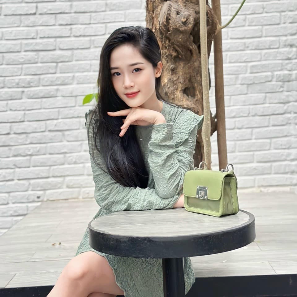 Nhan sắc diễn viên Cao Thùy Linh phim Đào, phở và piano Nhan sắc diễn viên Cao Thùy Linh phim Đào, phở và piano