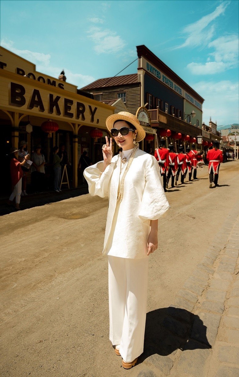 Hoa hậu Giáng My Hoa hậu Giáng My