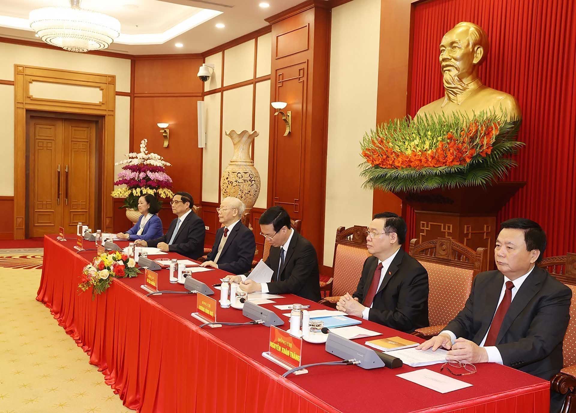 Tổng Bí thư Nguyễn Phú Trọng chủ trì phiên họp đầu tiên Tiểu ban Văn kiện Đại hội XIV của Đảng Tổng Bí thư Nguyễn Phú Trọng chủ trì phiên họp đầu tiên Tiểu ban Văn kiện Đại hội XIV của Đảng