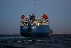 Anh - Nga trừng phạt lẫn nhau