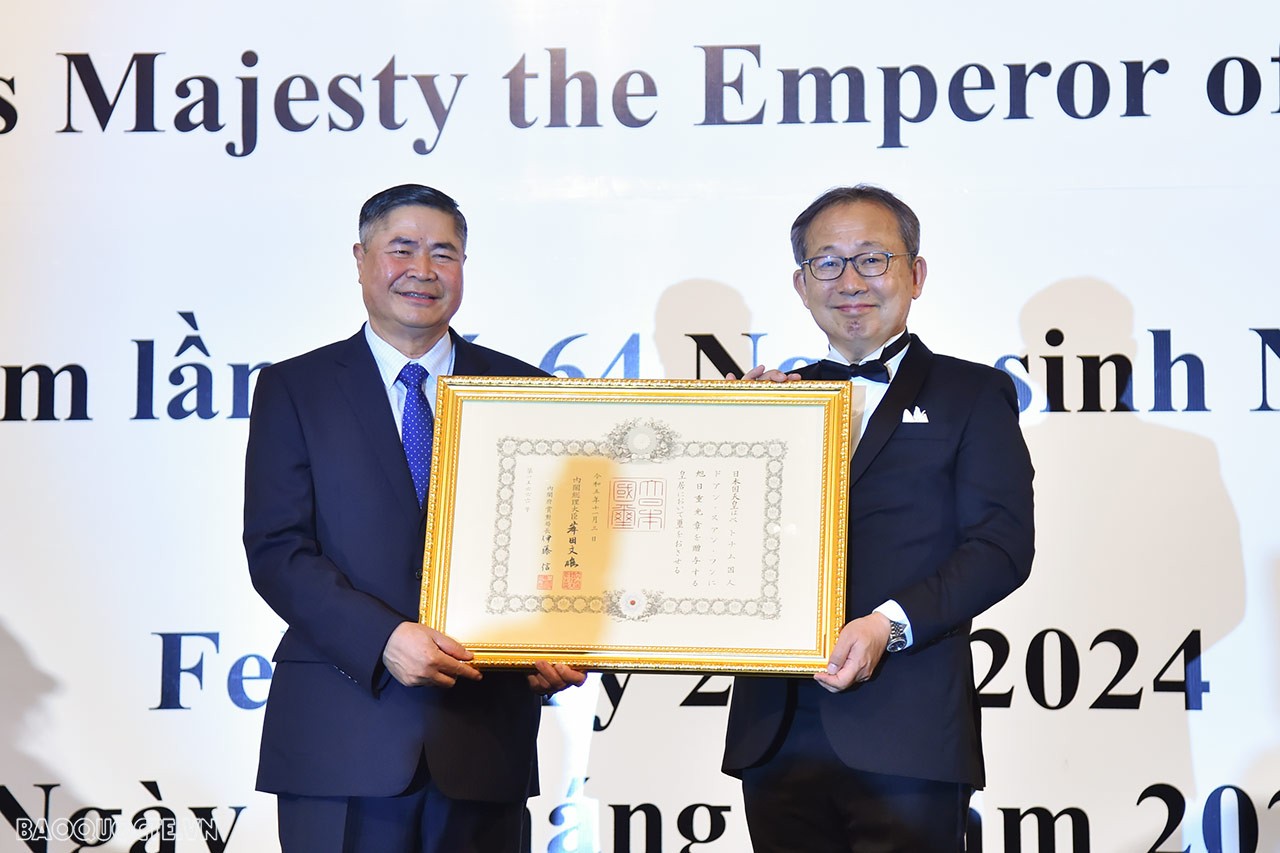 Mối quan hệ ‘lương duyên trời định’ Việt Nam-Nhật Bản sẽ bước tiếp chặng đường phát triển mới, bền chặt, gắn kết và hiệu quả hơn Mối quan hệ ‘lương duyên trời định’ Việt Nam-Nhật Bản sẽ bước tiếp chặng đường phát triển mới, bền chặt, gắn kết và hiệu quả hơn