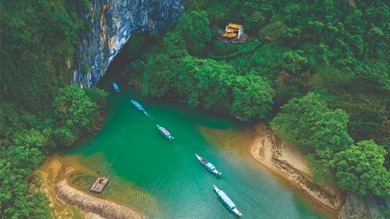 Danh sách 10 điểm đến thân thiện nhất Việt Nam: Hội An dẫn đầu, Phong Nha xếp thứ 2