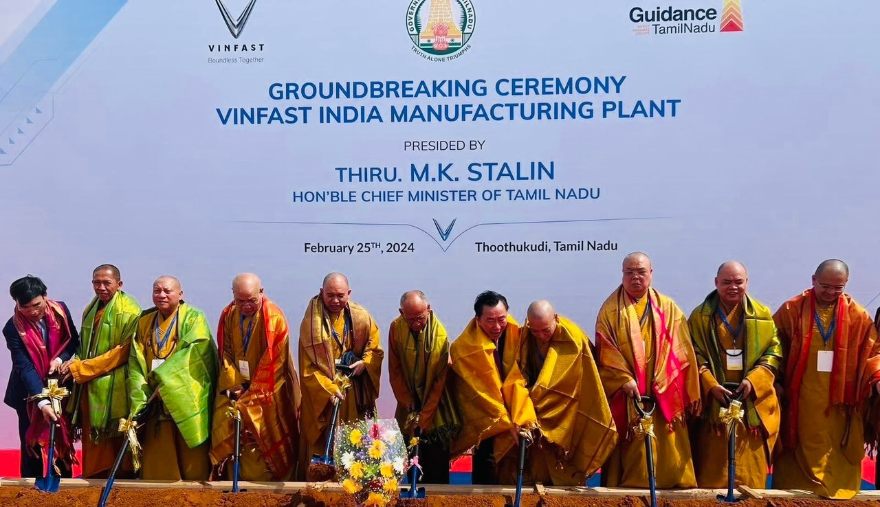 VinFast chính thức động thổ nhà máy xe điện đầu tiên tại Ấn Độ VinFast khởi công nhà máy xe điện tích hợp đầu tiên tại Ấn Độ