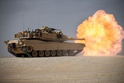 Ukraine 'đếm' khoản tiền sẽ nhận từ Mỹ, phàn nàn tốc độ viện trợ của phương Tây, muốn Australia 'tặng' thứ này