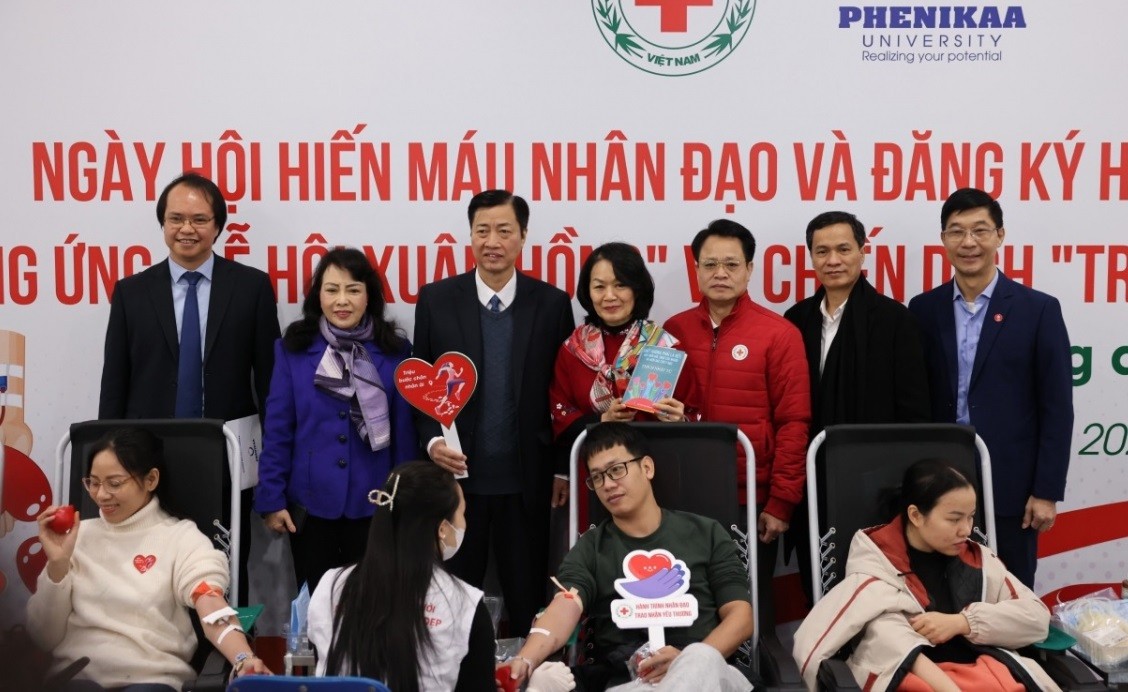 Phát động chiến dịch 'Triệu bước chân nhân ái', mục tiêu thu hút 70.000 người tham gia vận động thể thao