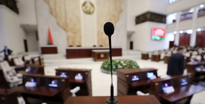 Bầu cử Belarus: Công bố kết quả bầu cử Hạ viện, Tổng thống Lukashenko 'tuyên chiến' với phe đối lập Bầu cử Belarus: Công bố kết quả bầu cử Hạ viện, Tổng thống Lukashenko 'tuyên chiến' với phe đối lập