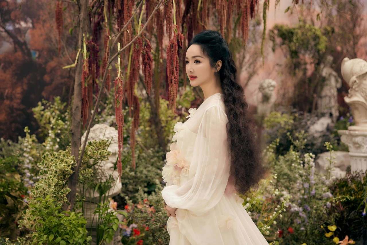 Hoa hậu Giáng My Hoa hậu Giáng My