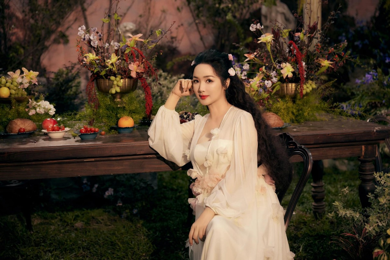 Hoa hậu Giáng My Hoa hậu Giáng My