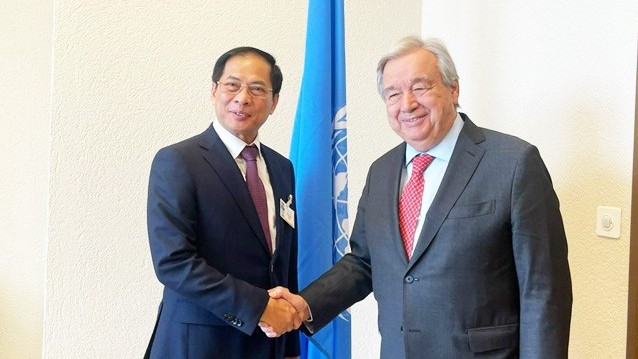 Bộ trưởng Ngoại giao Bùi Thanh Sơn gặp Tổng thư ký Liên hợp quốc Antonio Guterres