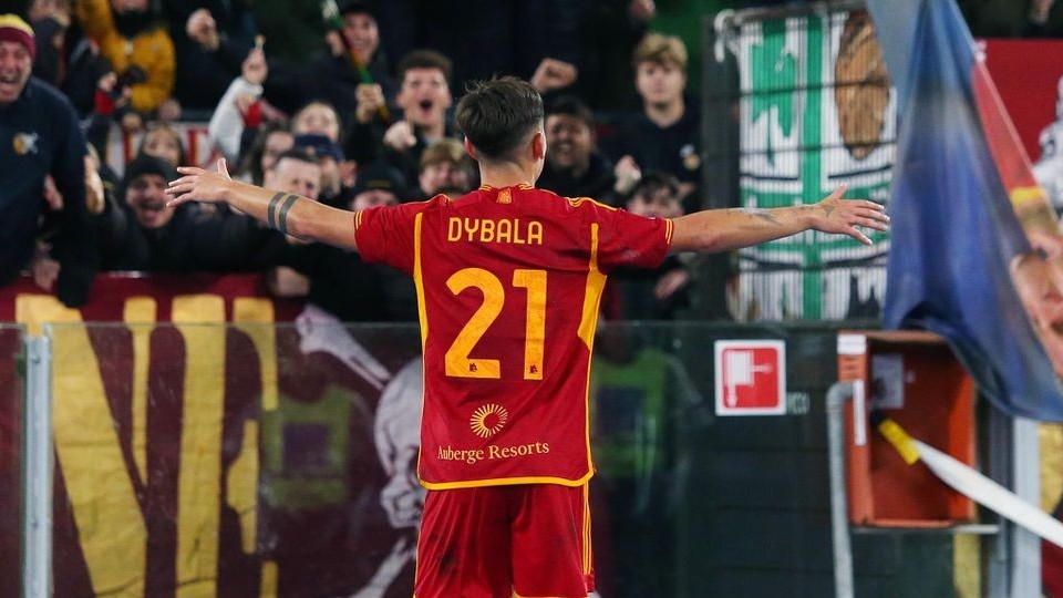 Serie A: Paulo Dybala lập hat-trick, As Roma thắng Torino với tỷ số 3-2