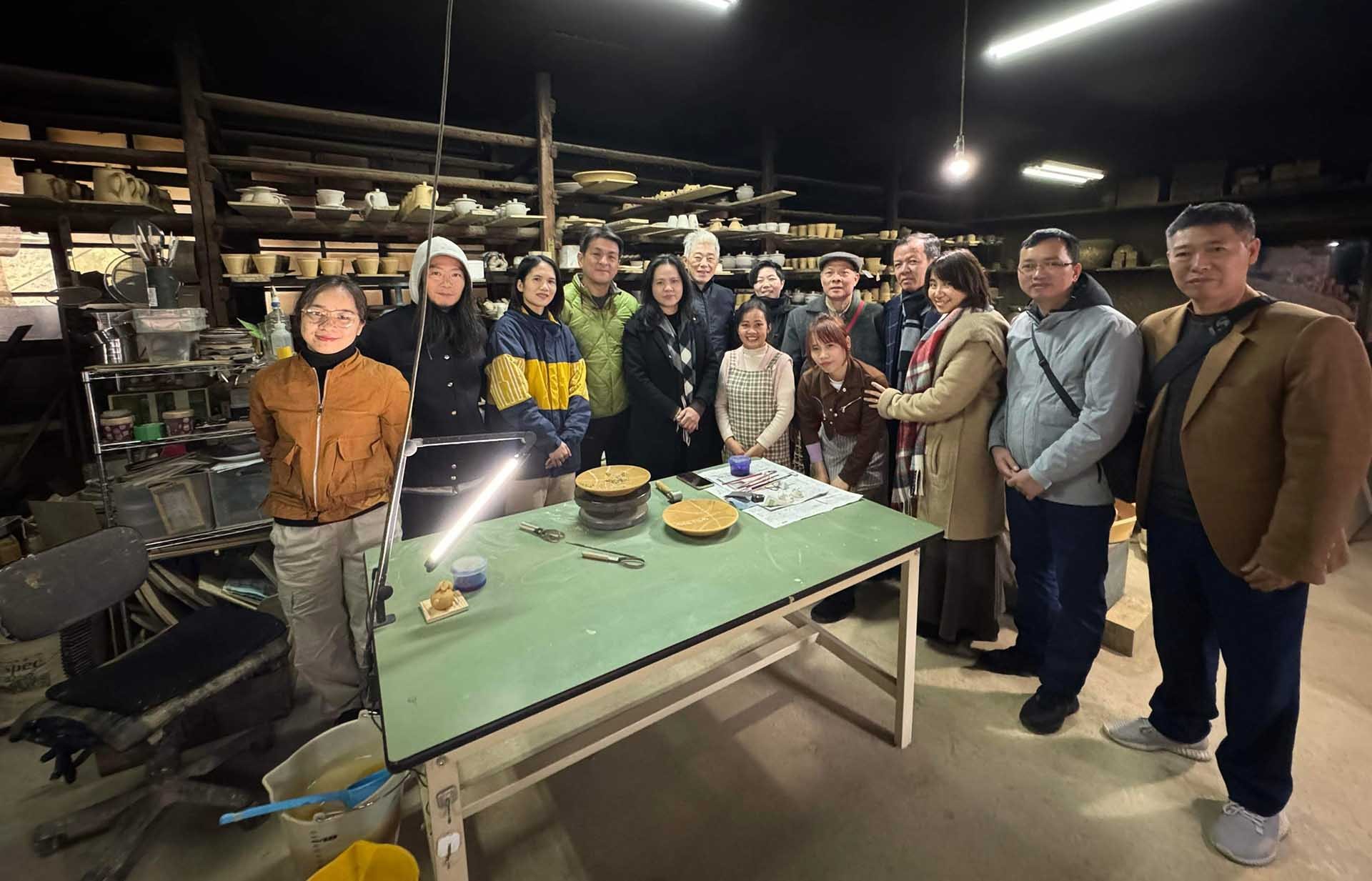 Bảo tồn và phát triển nghề làm gốm tại xã Phù Lãng, Bắc Ninh Bảo tồn và phát triển nghề làm gốm tại xã Phù Lãng, Bắc Ninh