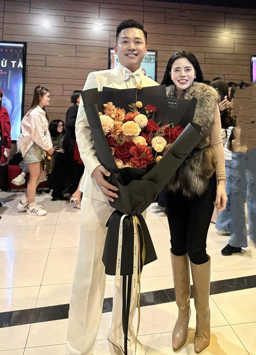 Đào, phở và piano: