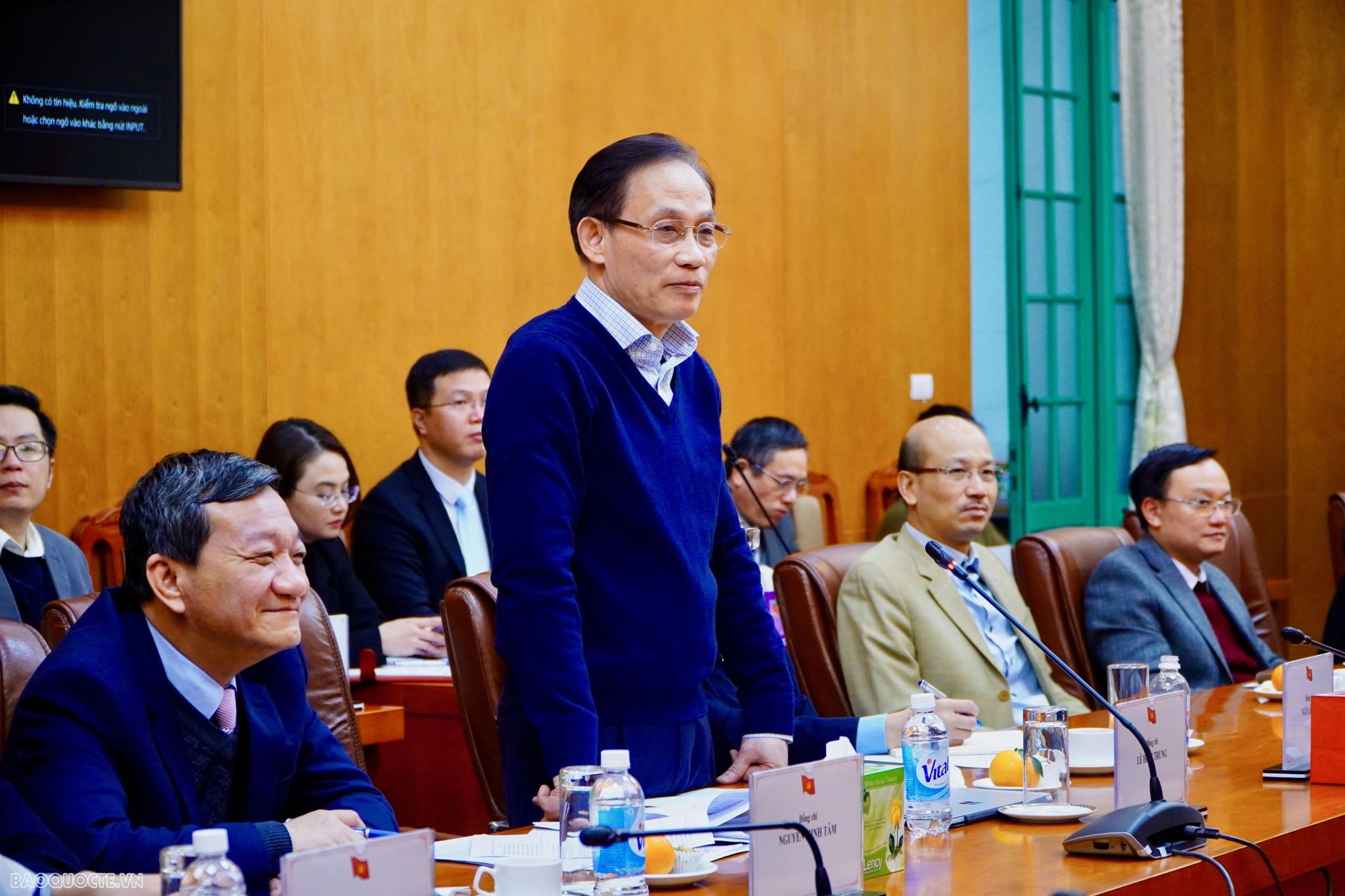 Giúp bạn bè trên thế giới hiểu rõ hơn, đầy đủ hơn về vai trò, vị thế và uy tín của Đảng ta và đất nước ta