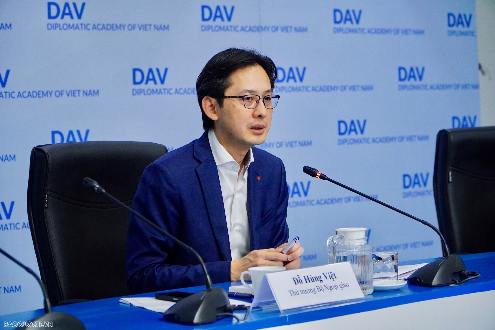 Tọa đàm tầm quan trọng của công tác lịch sử và truyền thống ngành Ngoại giao