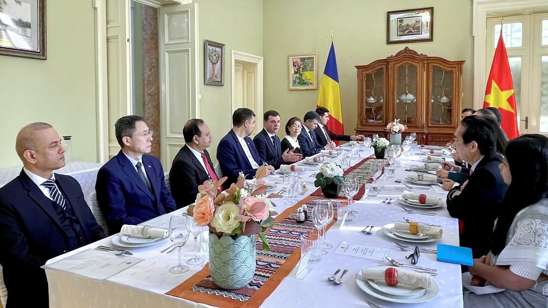 Thúc đẩy trao đổi thương mại, đầu tư giữa Romania và các nước châu Á