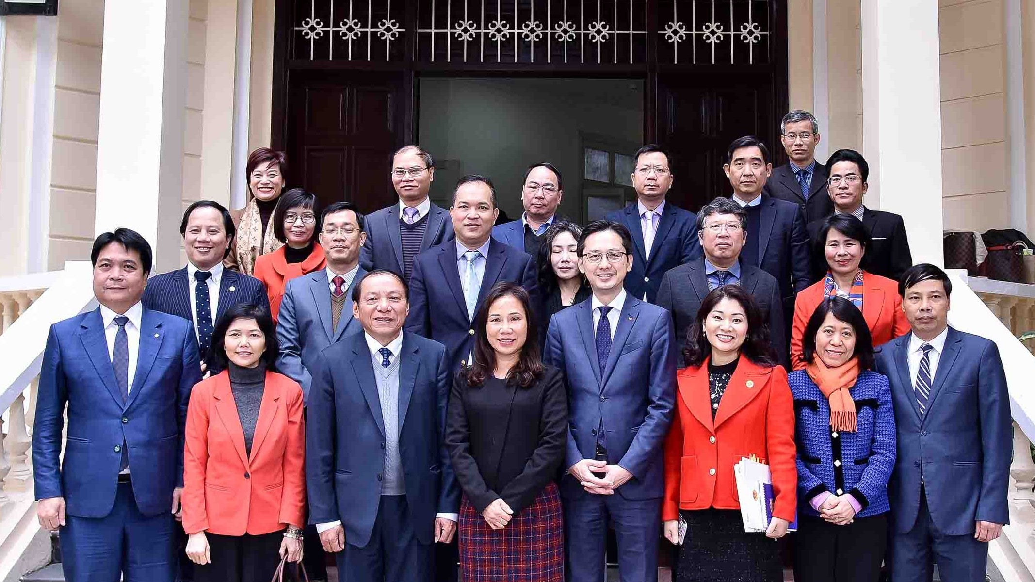 Đưa Việt Nam đến với quốc tế thông qua sức mạnh của văn hoá