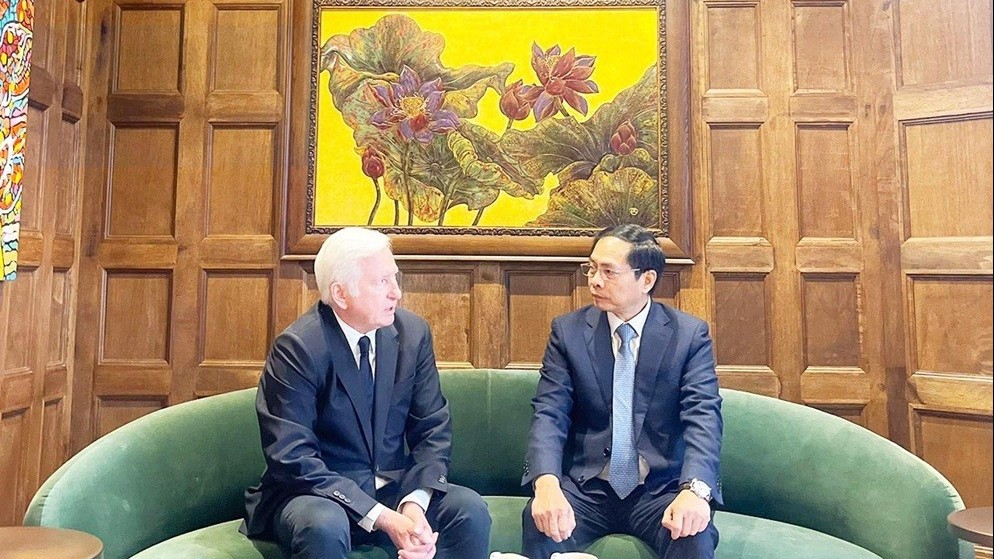 Bộ trưởng Bùi Thanh Sơn tiếp Lãnh sự Danh dự Việt Nam tại Dublin (Ireland)