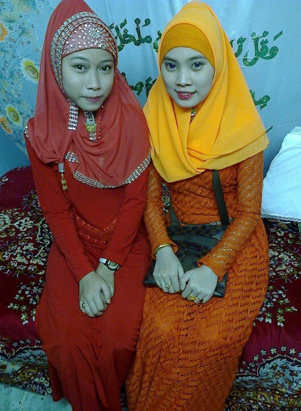 Phụ nữ Chăm An Giang bằng tất cả tâm huyết giữ nghề truyền thống Phụ nữ Chăm An Giang bằng tất cả tâm huyết giữ nghề truyền thống