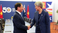 ASEAN-Australia: Bộ trưởng Ngoại giao Bùi Thanh Sơn gặp Bộ trưởng Ngoại giao Australia Penny Wong
