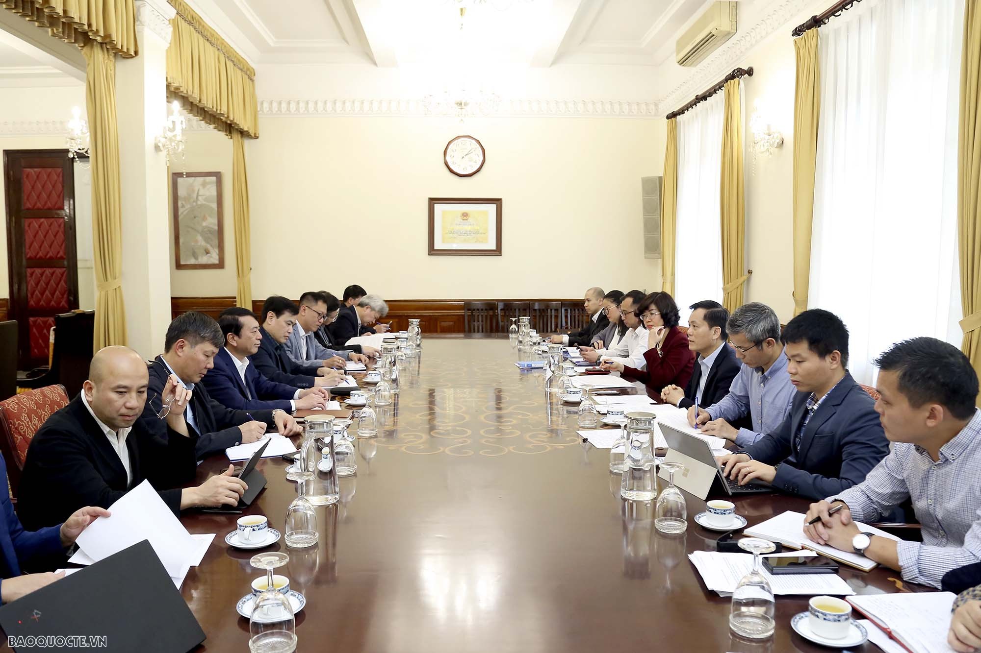 Thứ trưởng Ngoại giao Hà Kim Ngọc làm việc với Đoàn UBND tỉnh Cao Bằng về việc tổ chức Hội nghị lần thứ 8 Mạng lưới Công viên địa chất toàn cầu UNESCO Thứ trưởng Ngoại giao Hà Kim Ngọc làm việc với Đoàn UBND tỉnh Cao Bằng về việc tổ chức Hội nghị lần thứ 8 Mạng lưới Công viên địa chất toàn cầu UNESCO