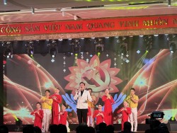 Hà Nội trao 35 giải thưởng báo chí về xây dựng Đảng và hệ thống chính trị Thủ đô