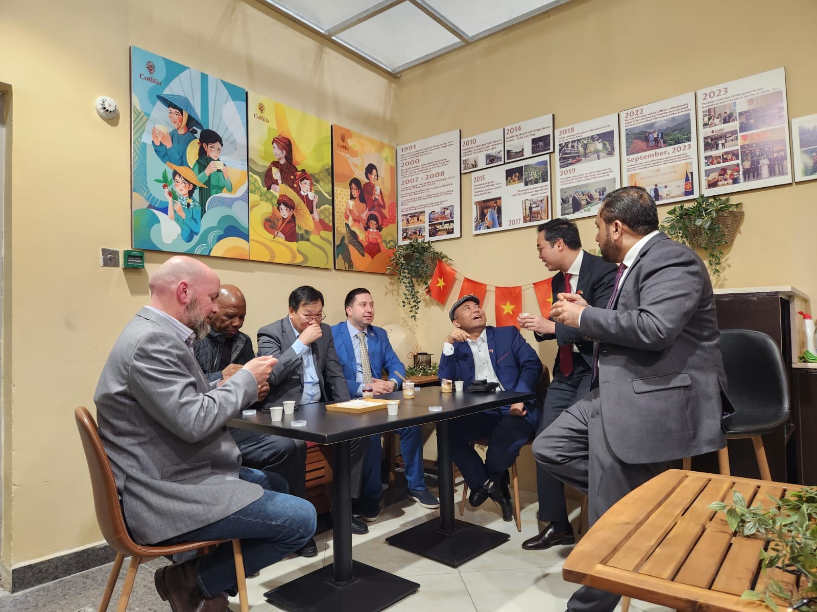 Trước thềm cao điểm mua sắm tháng Ramadan, sản phẩm Việt Nam được quảng bá tại đại siêu thị Lulu ở Kuwait Trước thềm cao điểm mua sắm tháng Ramadan, sản phẩm Việt Nam được quảng bá tại đại siêu thị Lulu ở Kuwait