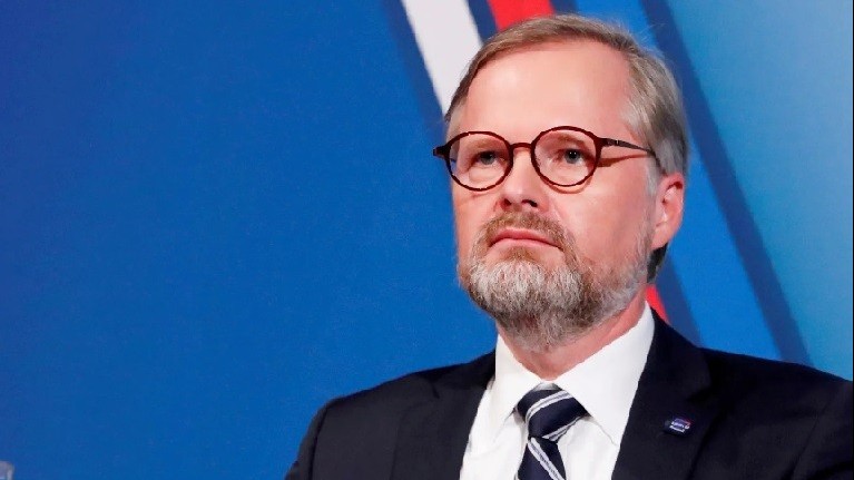 Slovakia tỏ ra thân thiện với Nga, Czech lập tức dừng tham vấn song phương, nói 'bạn bè thì phải thành thật'