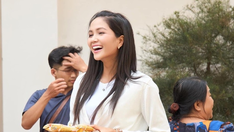 Hoa hậu H’Hen Niê đồng hành chương trình từ thiện tại Đắk Lắk