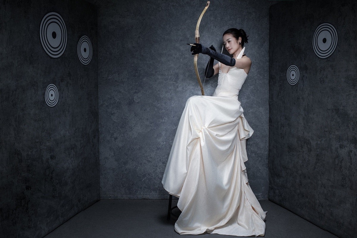 MC Phí Linh chụp bộ ảnh mừng ngày 8/3 và tâm sự về nghề dẫn chương trình truyền hình