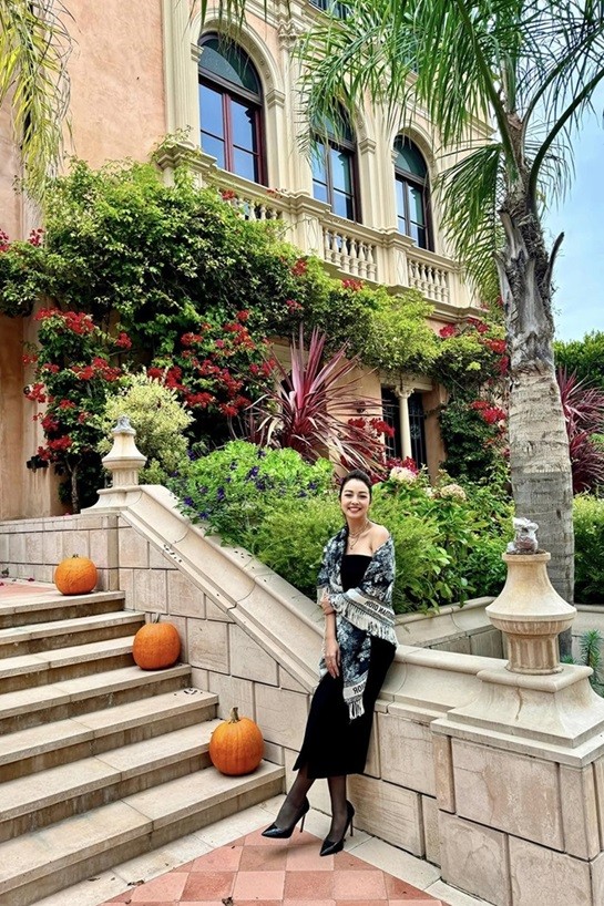 Hoa hậu Jennifer Phạm Hoa hậu Jennifer Phạm