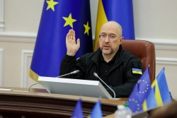 Sắp được EU 'rót' tiền, Ukraine muốn nhiều hơn, nói sẽ làm mọi thứ để 'hút' được 16 tỷ Euro