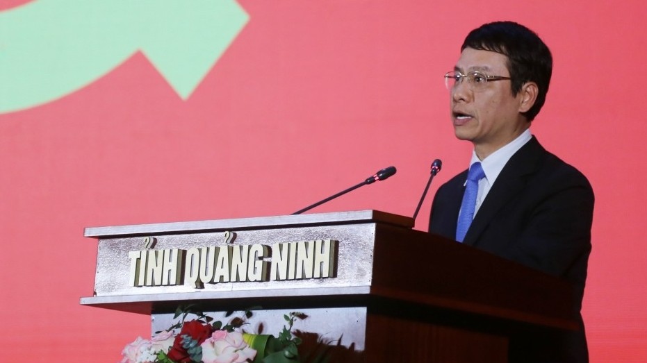 Quảng Ninh phát động phong trào 'Thanh xuân dâng Đảng' và tổ chức chiếu phim 'Đào, Phở và Piano'