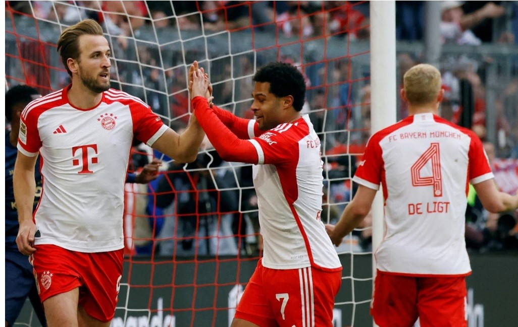 Harry Kane lập hat-trick, Bayern Munich đánh bại đối thủ với tỷ số 8-1 'Hùm xám' Harry Kane lập hat-trick, Bayern Munich đánh bại đối thủ với tỷ số 8-1