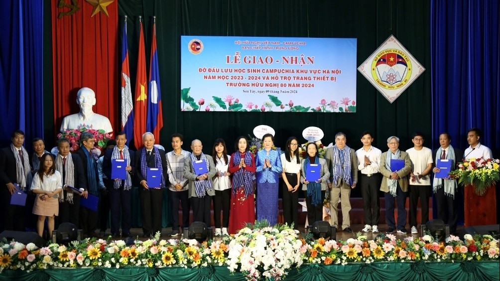 Chương trình ‘Ươm mầm hữu nghị’:  Vun đắp tình đoàn kết, hữu nghị Việt Nam-Campuchia