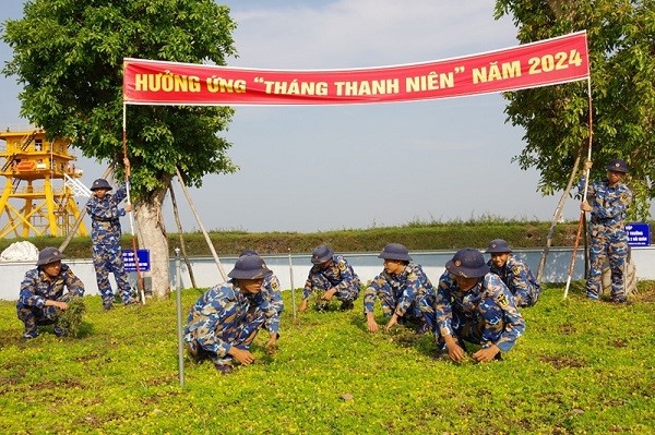 Tuổi trẻ Hải quân hưởng ứng Tháng Thanh niên năm 2024, lan tỏa ý thức bảo vệ môi trường Tuổi trẻ Hải quân hưởng ứng Tháng Thanh niên năm 2024, lan tỏa ý thức bảo vệ môi trường