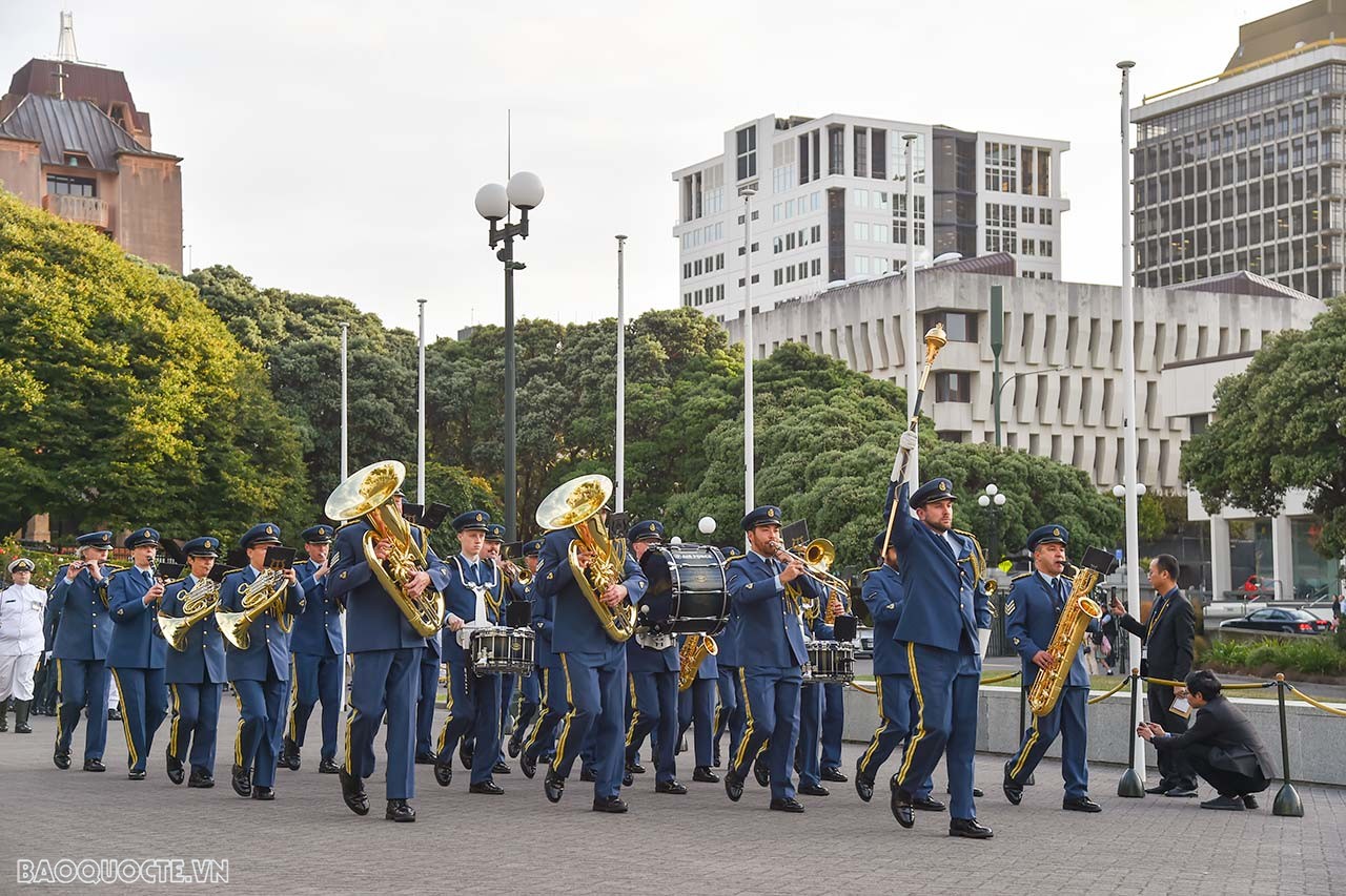 Toàn cảnh Thủ tướng Phạm Minh Chính dự lễ đón theo nghi thức thổ dân Maori và lễ đón chính thức tại New Zealand