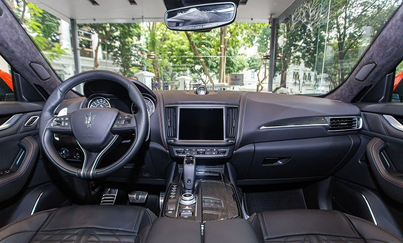 Cận cảnh siêu xe Maserati Levante F Tributo độc nhất Đông Nam Á