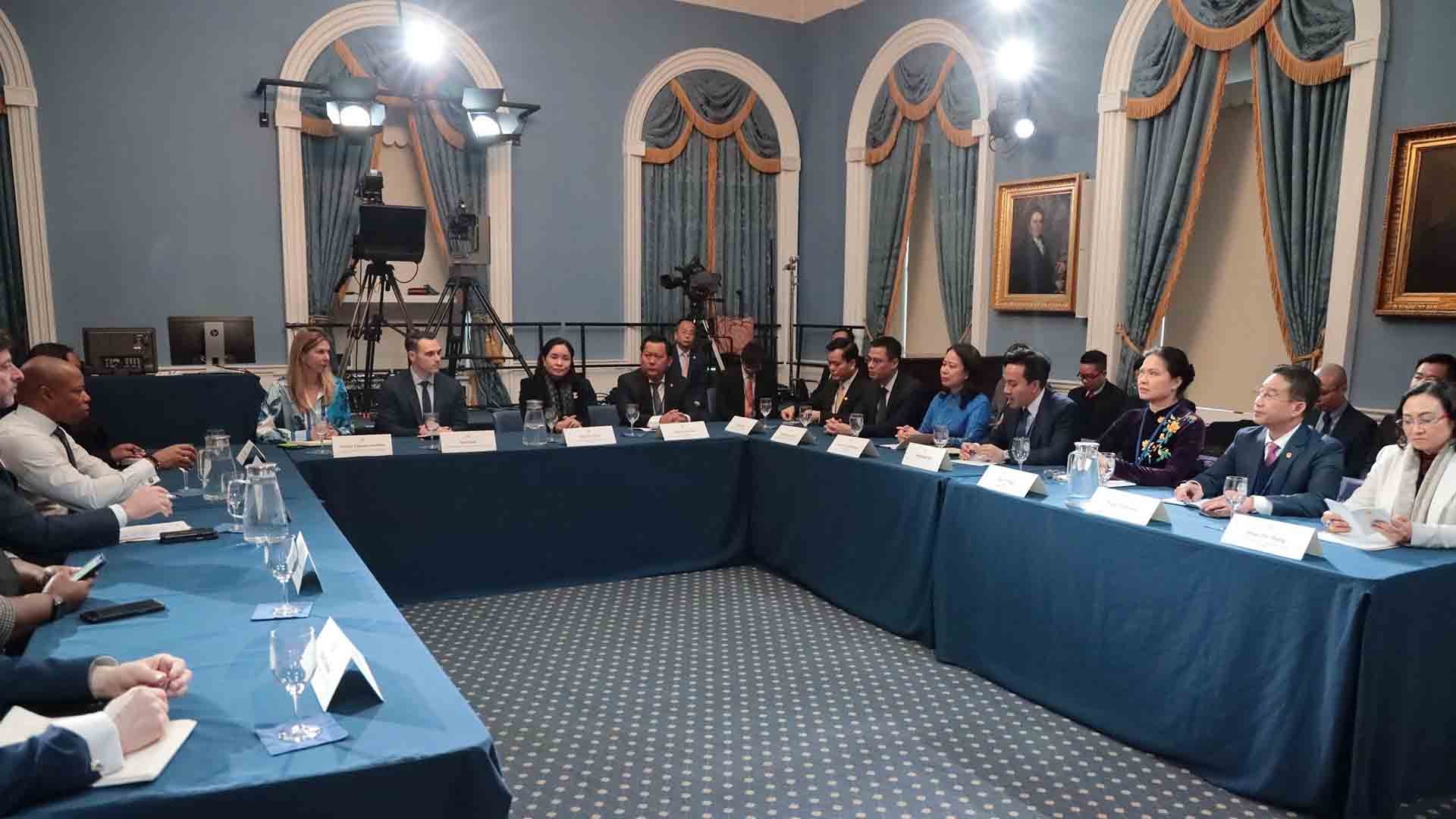 Phó Chủ tịch nước Võ Thị Ánh Xuân gặp lãnh đạo Thụy Sỹ, Latvia và tiếp Thị trưởng New York