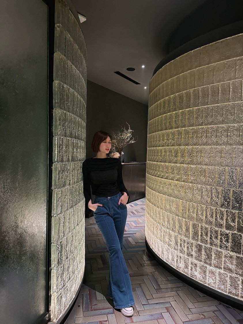 Đời thường thanh lịch, ngọt ngào của diễn viên Hương Giang