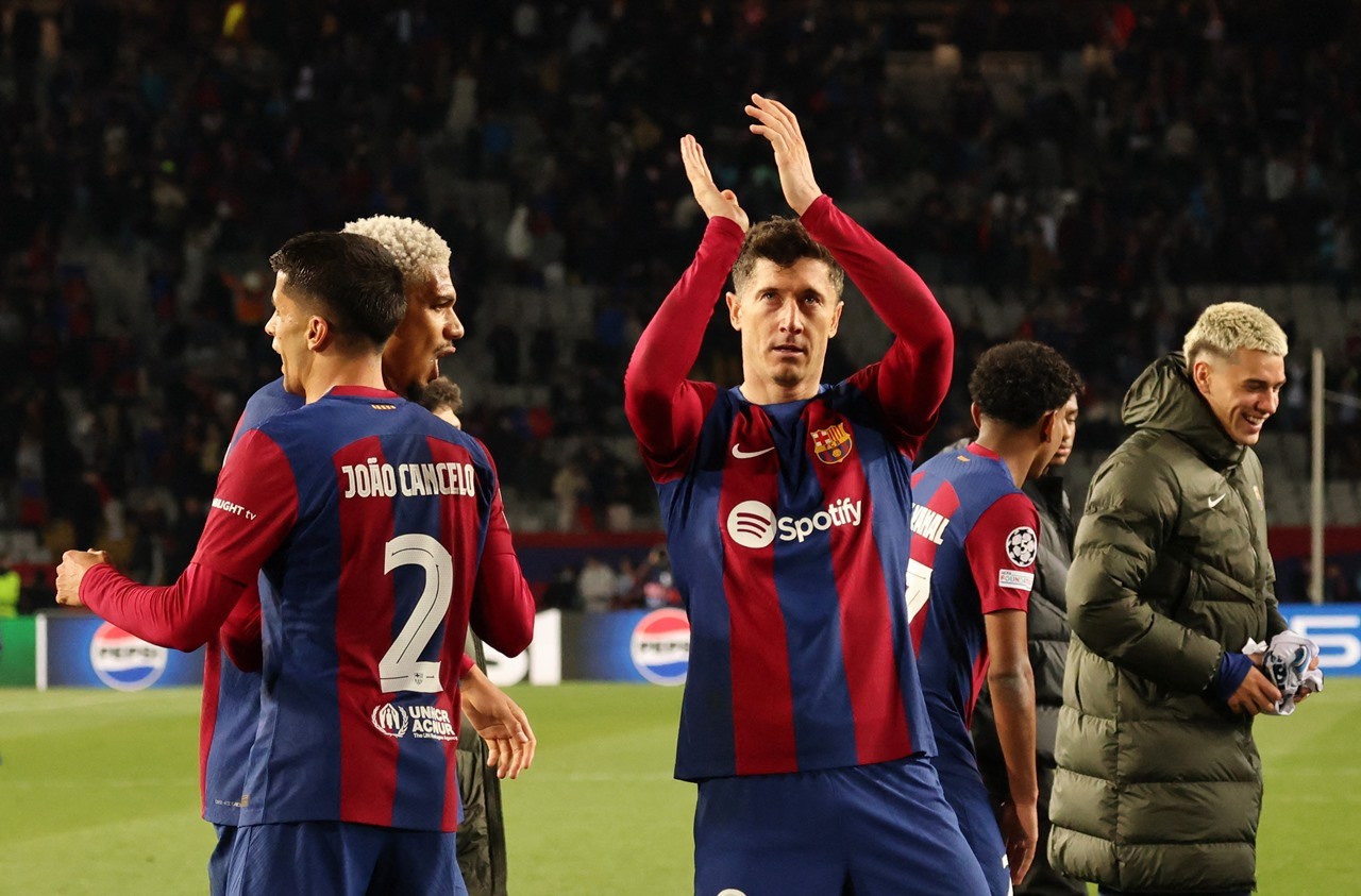 Niềm vui của tiền đạo người Ba Lan.Lewandowski 