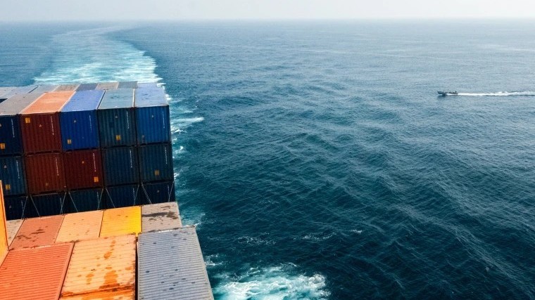 Tàu chở hàng treo cờ Bangladesh bị cướp biển tấn công ngoài khơi bờ biển Somalia