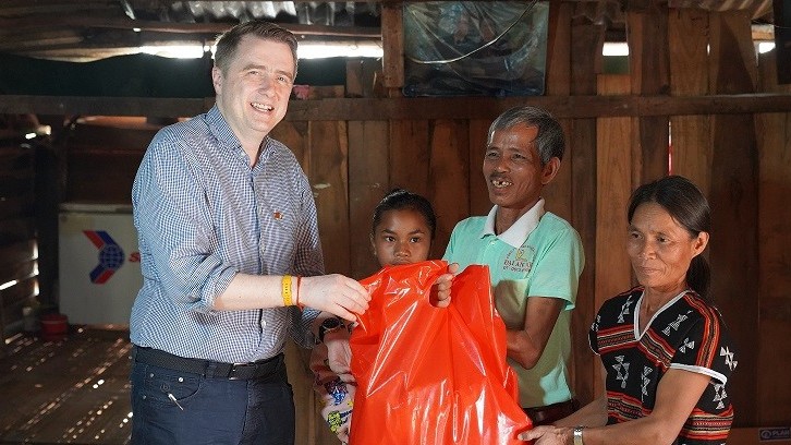 Đẩy mạnh hợp tác giữa Việt Nam và Ireland trong lĩnh vực bình đẳng giới, khắc phục hậu quả bom mìn