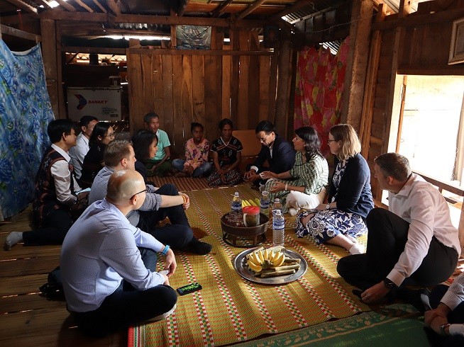 Đẩy mạnh hợp tác giữa Việt Nam và Ireland trong lĩnh vực bình đẳng giới, khắc phục hậu quả bom mìn