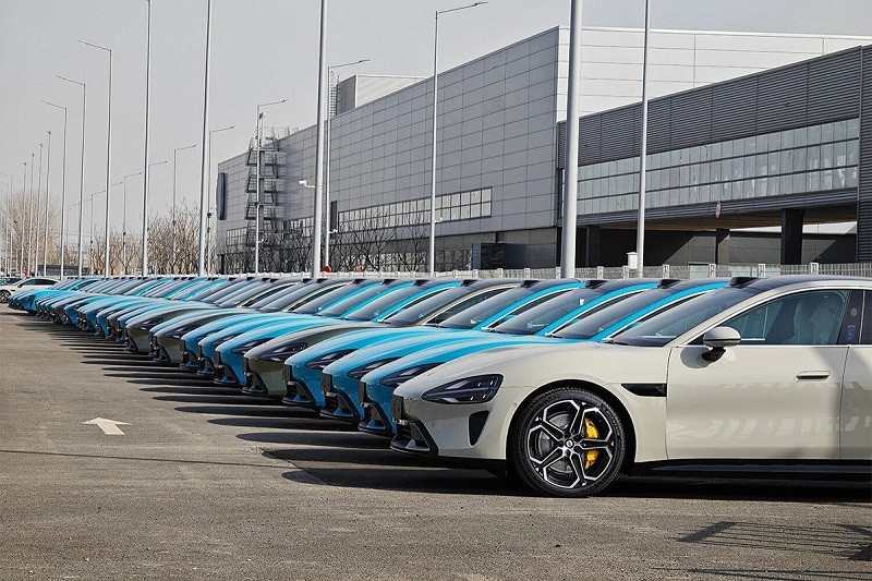 Xiaomi SU7 đã sẵn sàng để bàn giao tới tay khách hàng. Xiaomi SU7 đã sẵn sàng để bàn giao tới tay khách hàng.