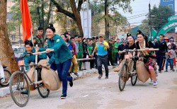 Lễ hội Hoa Ban năm 2024: Nhiều hoạt động giao lưu, thi đấu thể thao tại Khu vực di tích Trung tâm tập đoàn cứ điểm Điện Biên Phủ