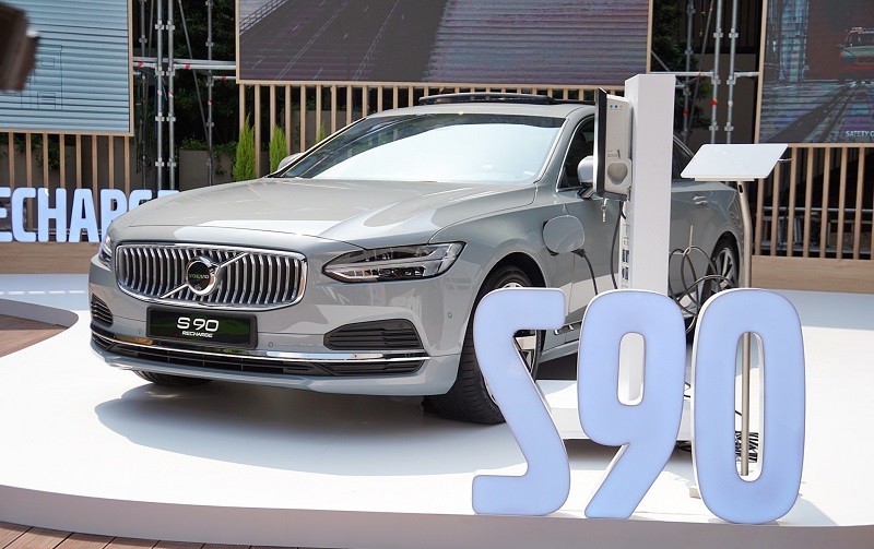 Cận cảnh Volvo S90 Recharge vừa ra mắt tại Việt Nam, giá từ 2,89 tỷ đồng